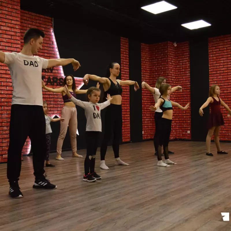All Stars Dance Centre, школа танців