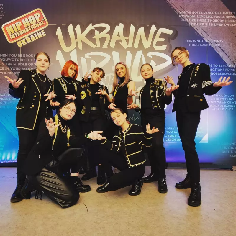 В Такт, студія танцю