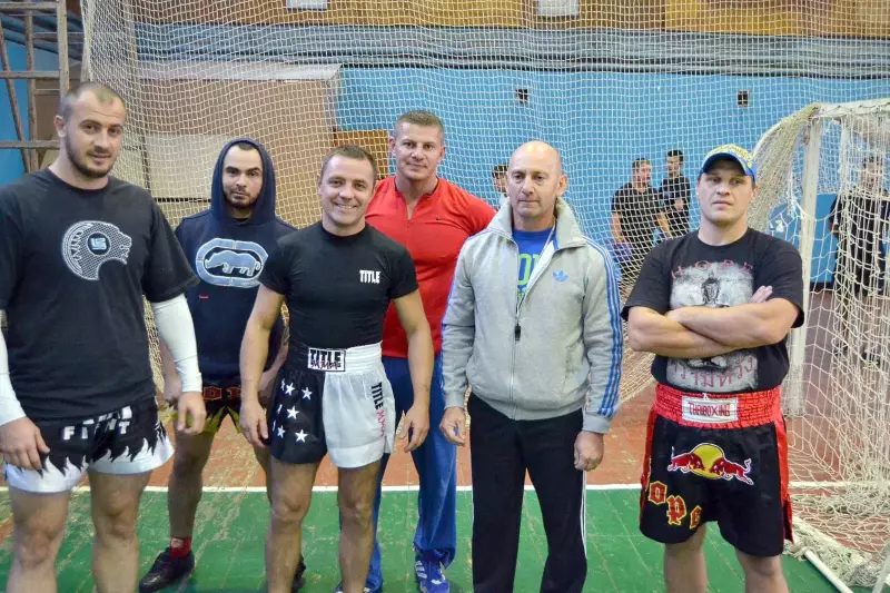 Гермес, спортивний клуб